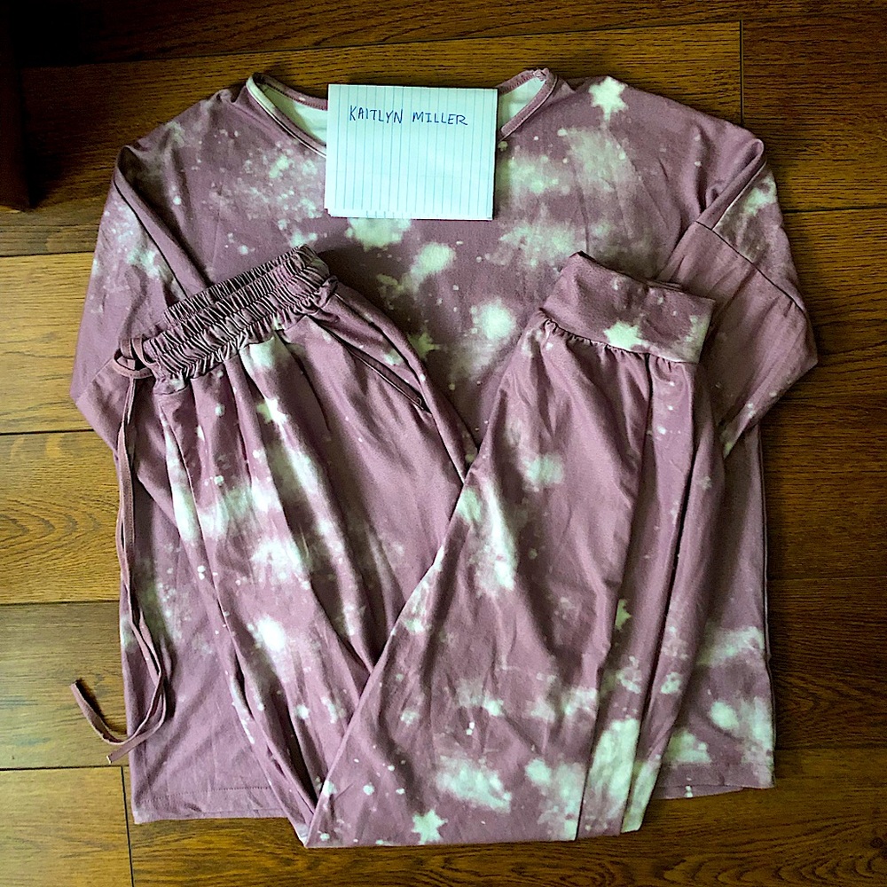 New Without Tags Purple TieDye Jogger & Long Sleeve Lounge Set (Medium)